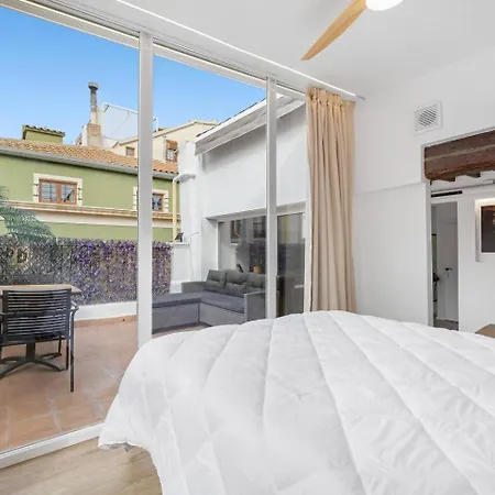 Lovelylofts Cathedral Penthouse * Alicante
