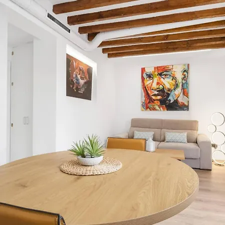Lovelylofts Cathedral Penthouse Apartment *