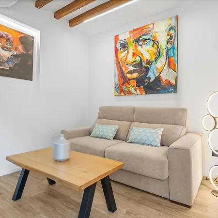 Lovelylofts Cathedral Penthouse * Alicante